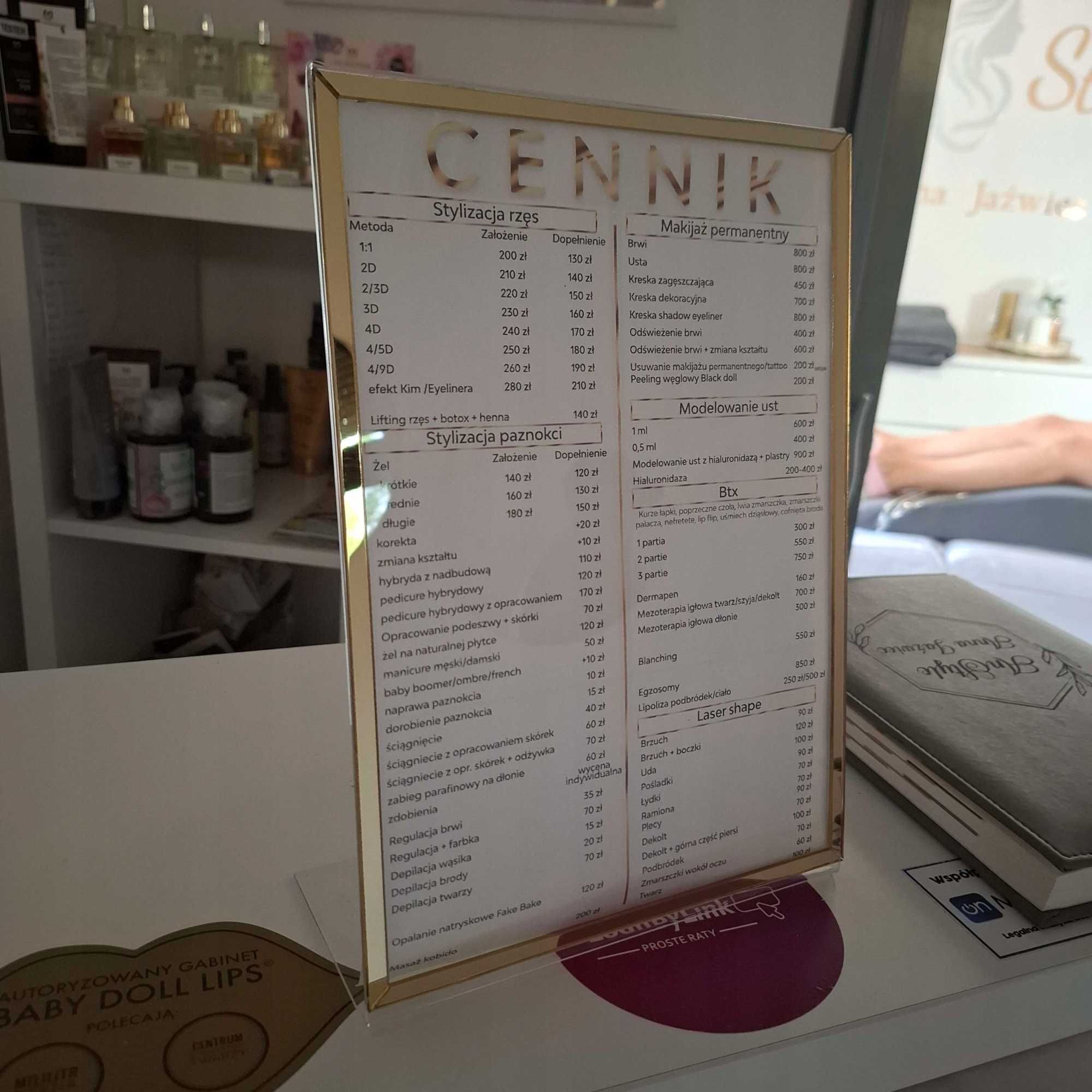 Cennik Stojak Z Lustrzaną Ramką A4 Złoty Regulamin Beauty Połysk