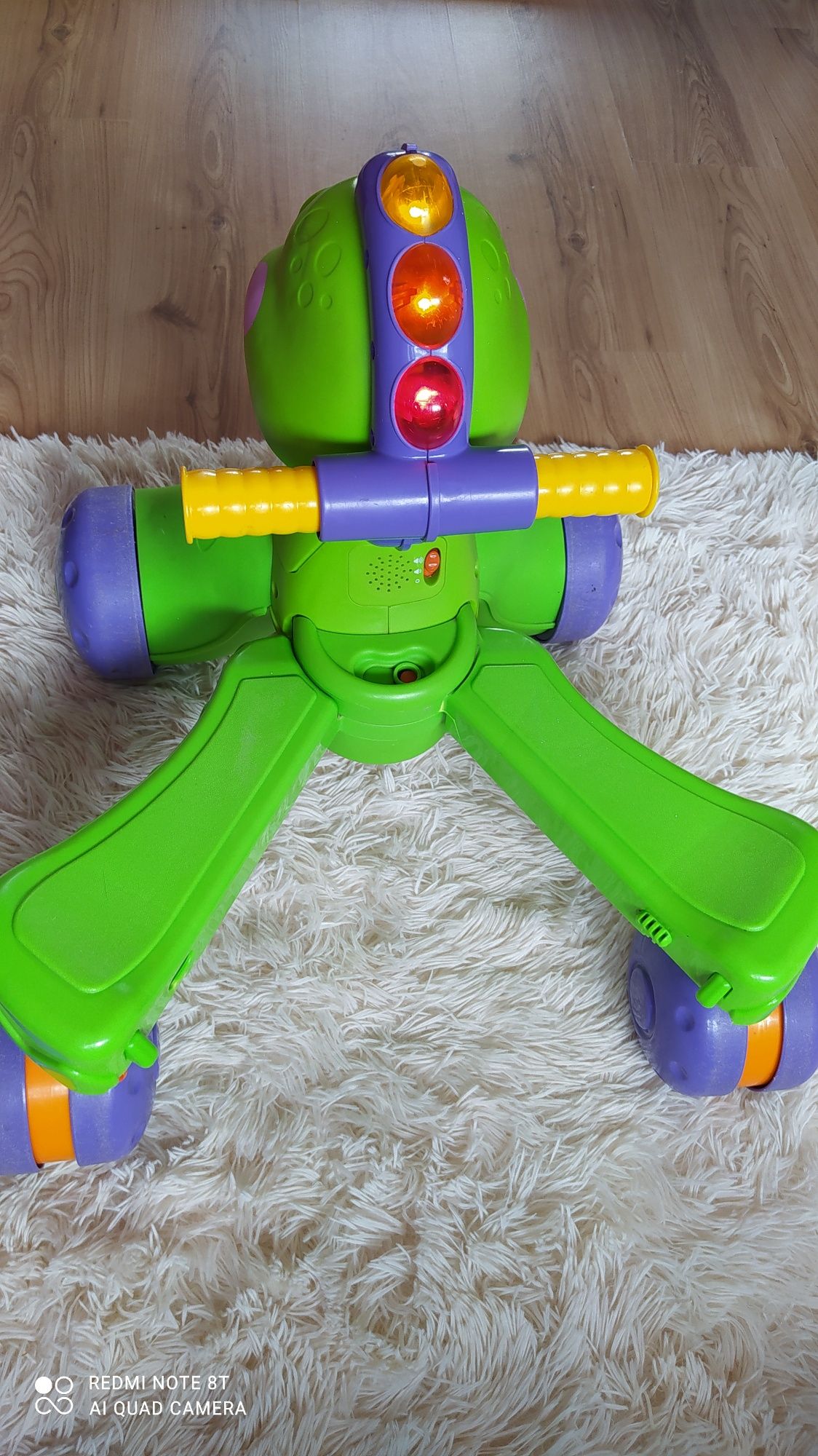 Krokodyl jeździk/pchacz Fisher Price