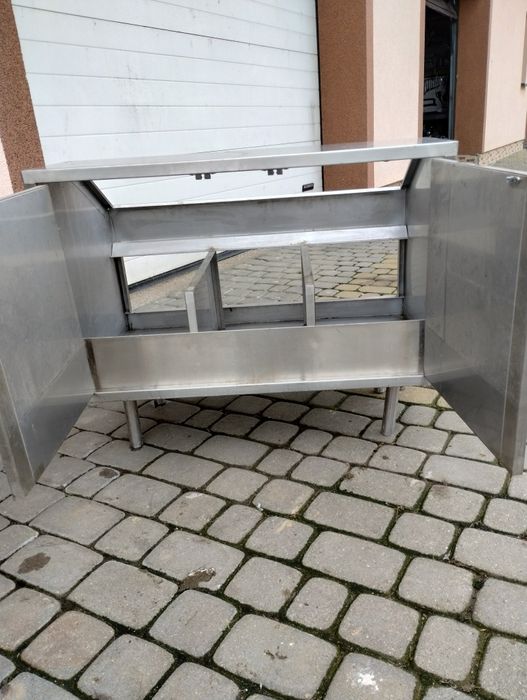 Sprzedam szafkę do warsztatu