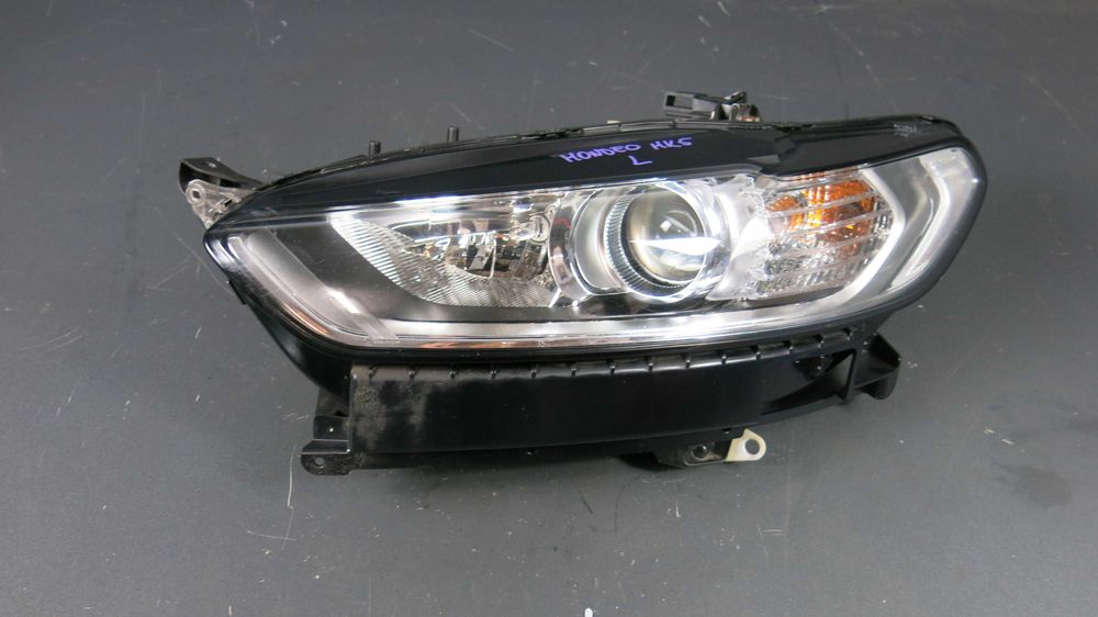 Ford Mondeo MK5 lampa przednia przód lewa