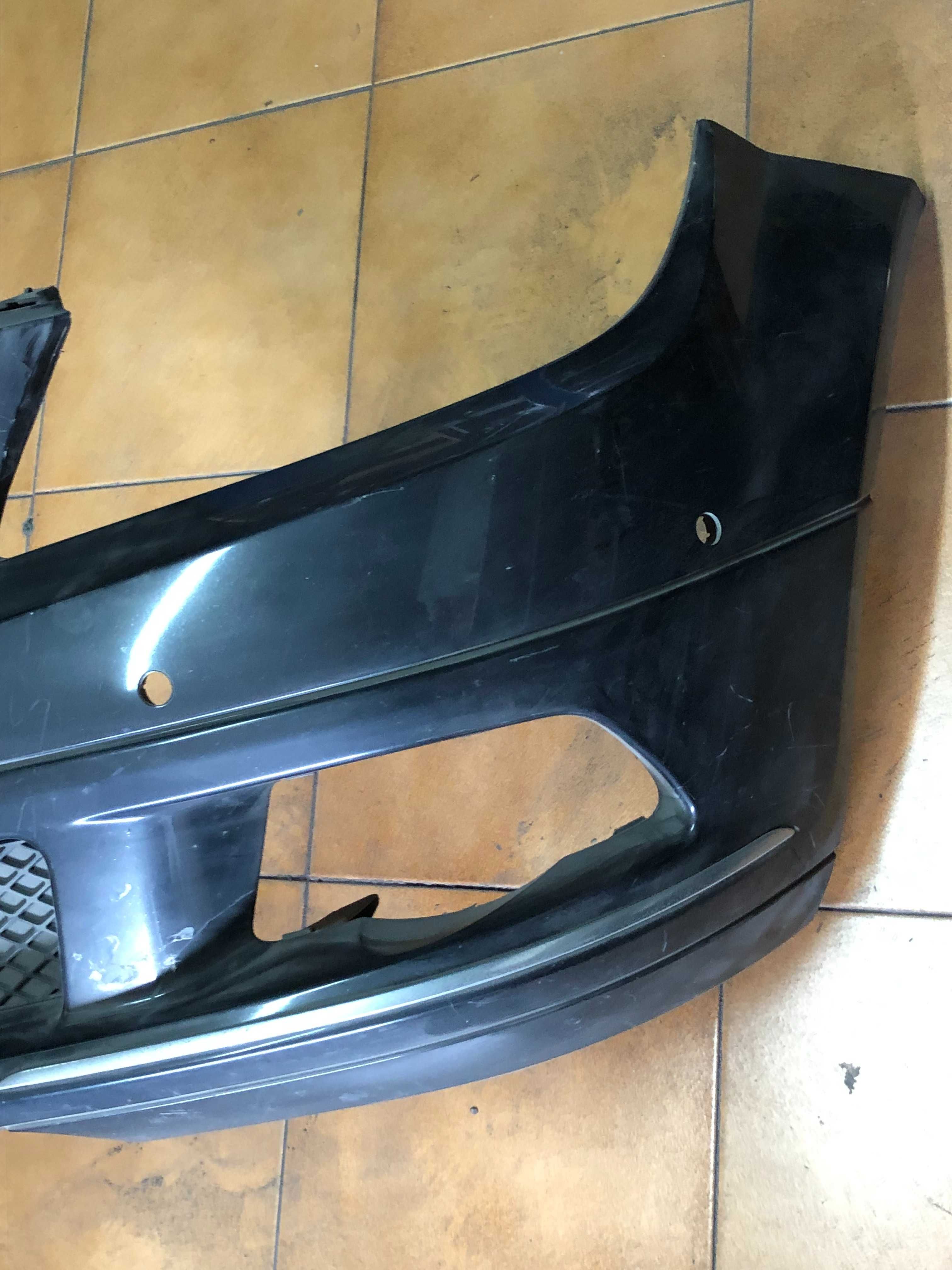 Para-choques Frontal ORIGINAL Mercedes-Benz C-Class (W204 /S204)