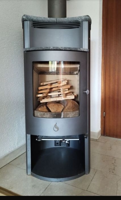 Piec kominek koza