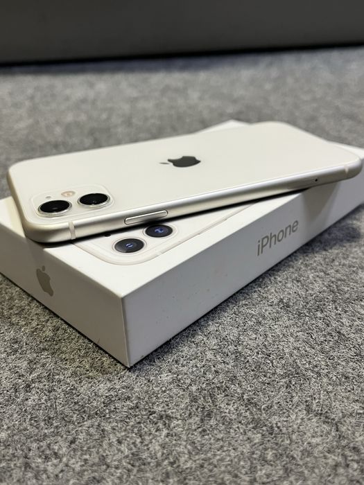 iPhone 11 64GB White