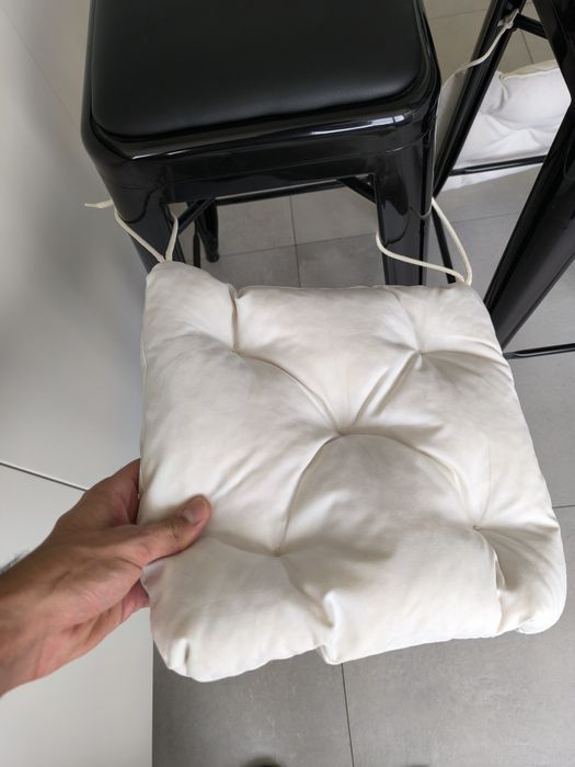 2 bancos altos para cozinha ou bancada de bar – pretos, pouco uso