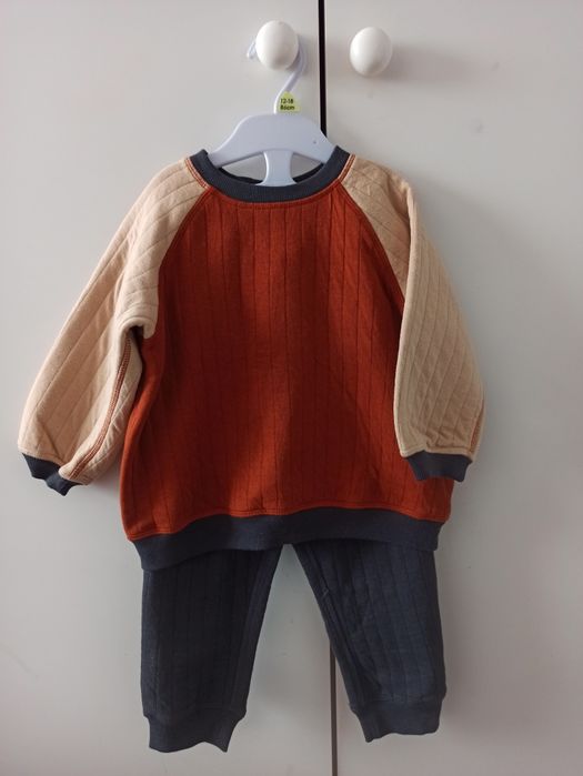 Dres chłopięcy Hm 92.