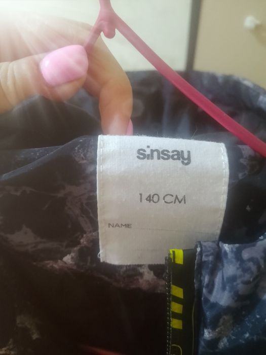 Продам куртки зимние