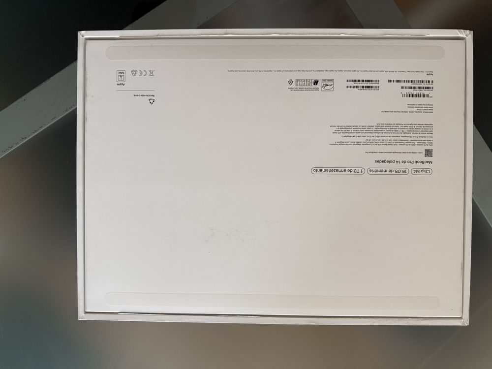 Apple MacBook Pro 14” Novo M4 Julho 2025 1TB