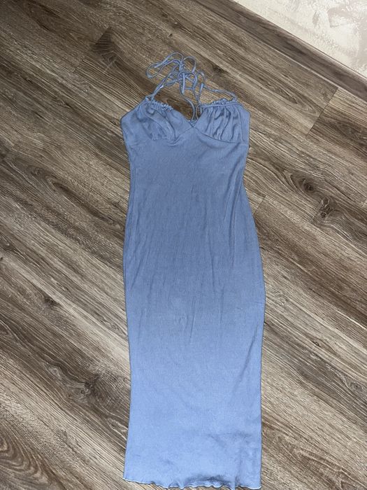 Жіноча сукня у розмірі M в рубчик