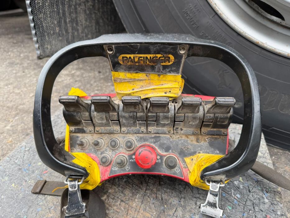 VOLVO FE320 6x4 GRUA E BASCULANTE COMANDO SÓ 380.000km ##OPORTUNIDADE#