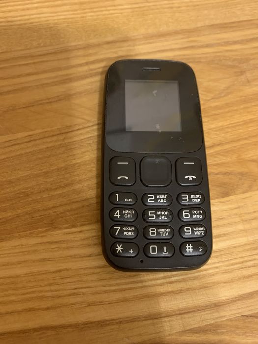 Мобильный телефон Nomi 144c