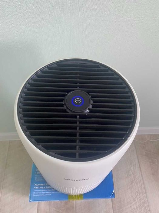 Очищувач повітря Philips Series 800 AC0820/10