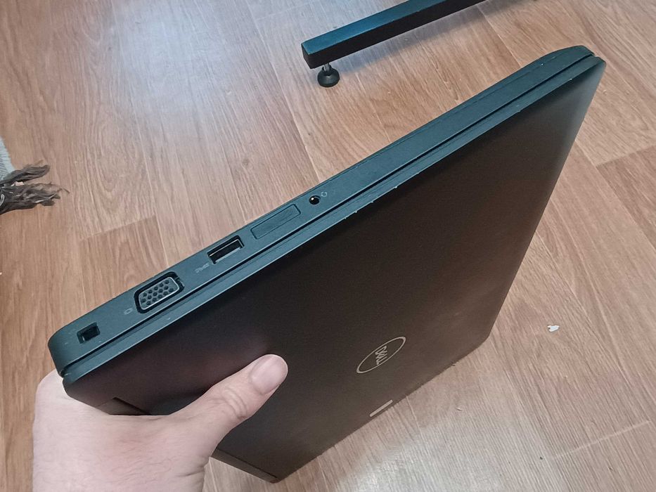 Dell precision 3530 i5-8400H\16gb\p600 4gb\256 SSD