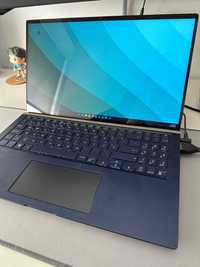 Asus ZenBook 15 UX534F I7 com 16gb RAM