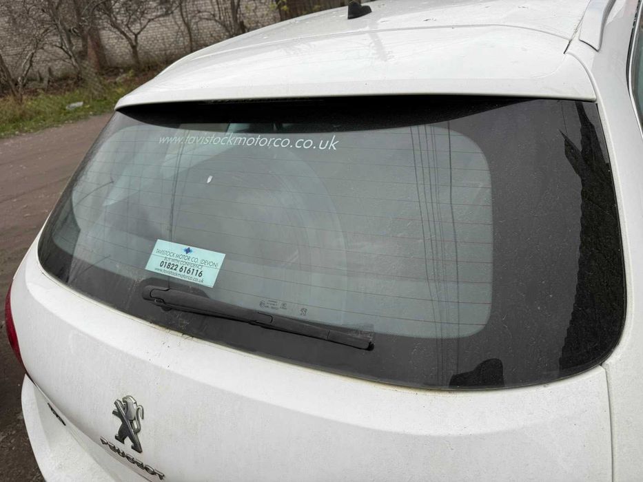 Кришка багажника (ляда) Peugeot 308 t9 EWPB універсал(комбі)камера