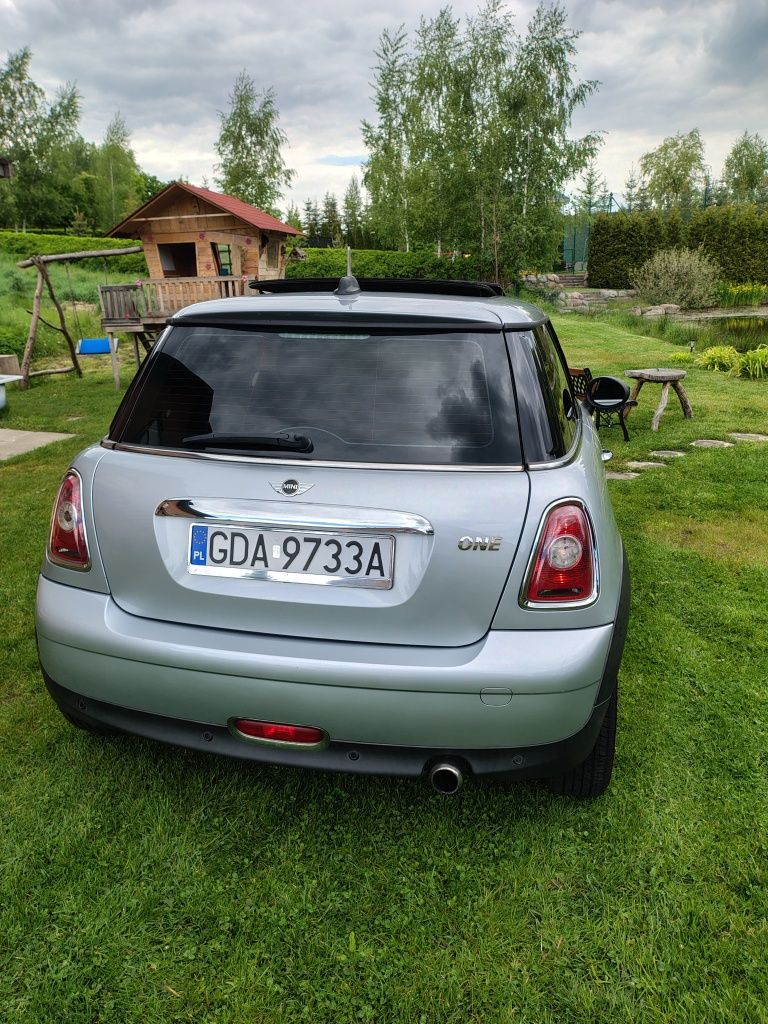 Mini One 1.6benz 2010r.Panorama