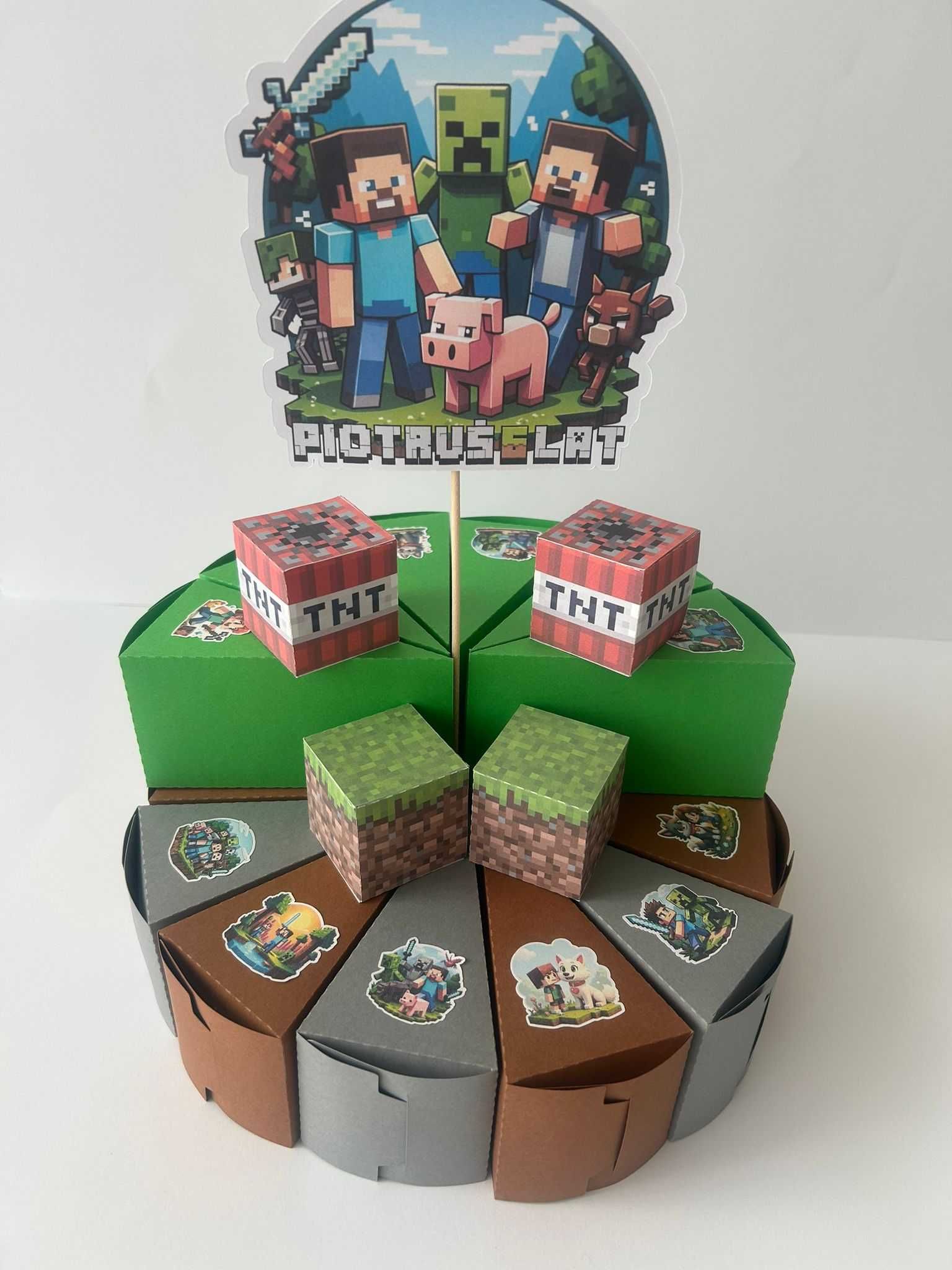 tort papierowy do przedszkola