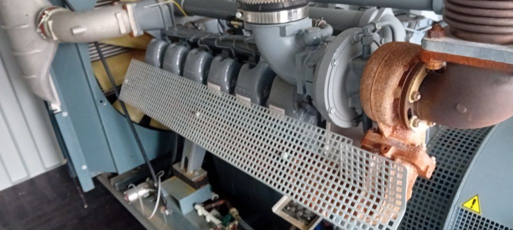 Agregat Prądotwórczy 600 640 kw 700 800 kva 2017 MAN  920 KM

Do sprz