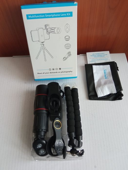 Набор объективов 18X с триподом для смартфона/планшета APEXEL