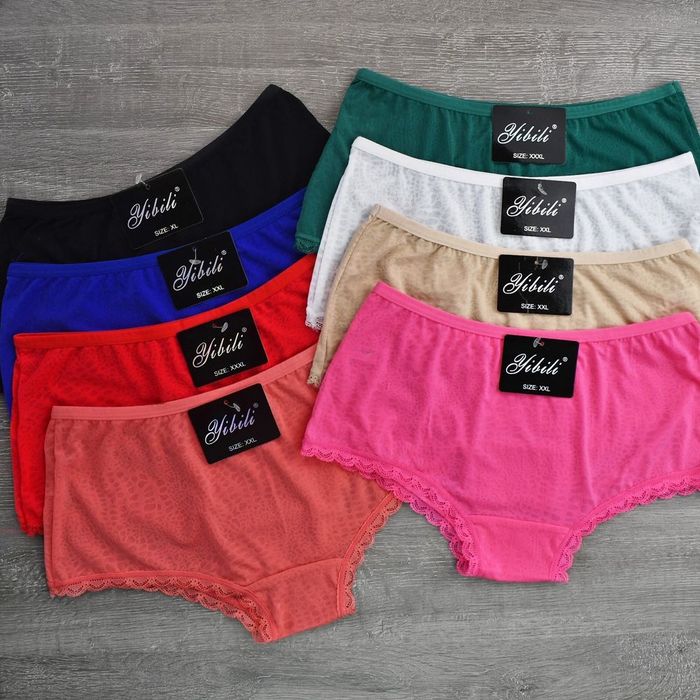 Труси-шорти, матеріал – фібра-невидимка.