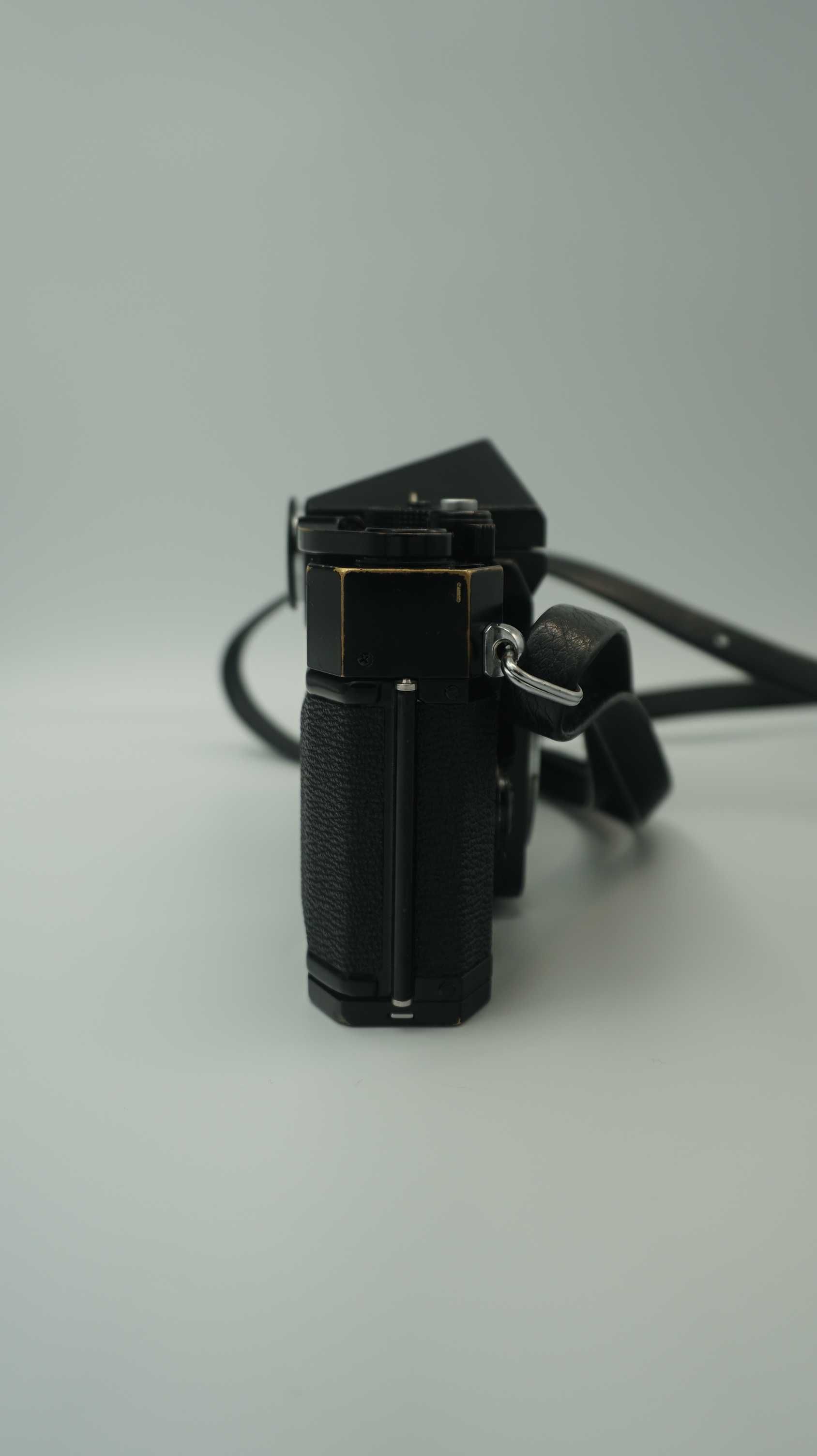 CANON F-1 aparat analogowy