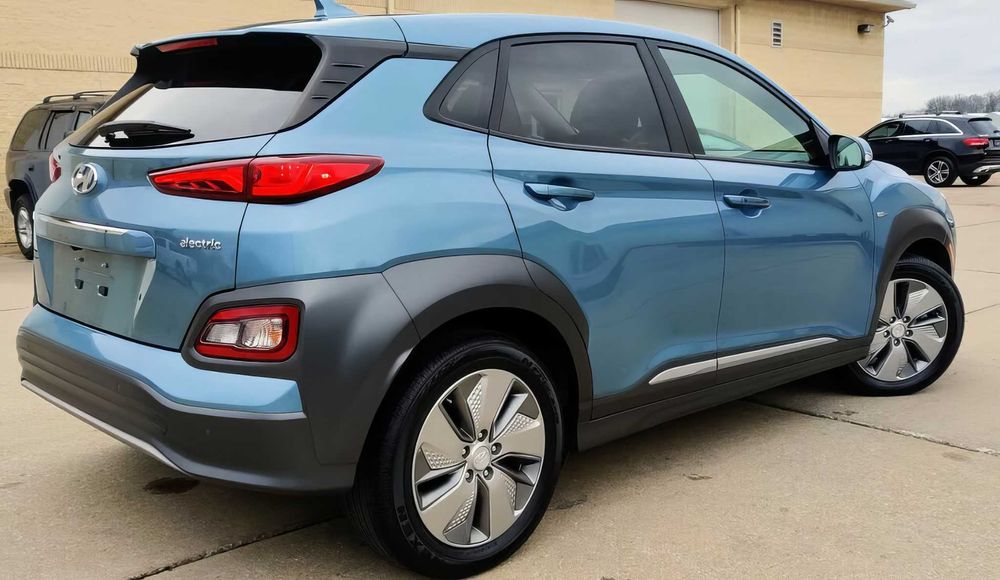 Hyundai Kona      2020