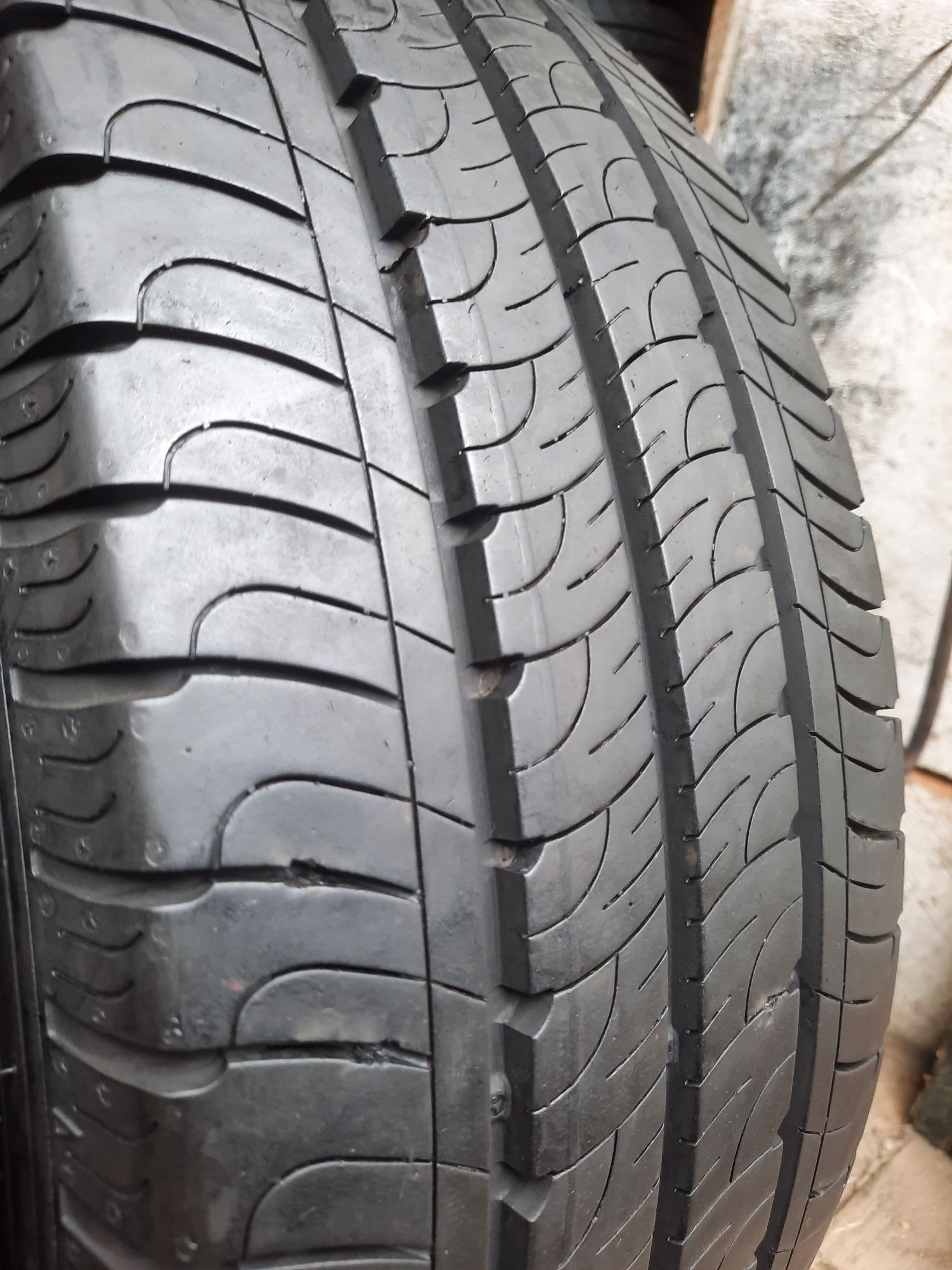 Літні шини 215/65 R15C Goodyear EfficientGrip Cargo 4шт. 90% 2021