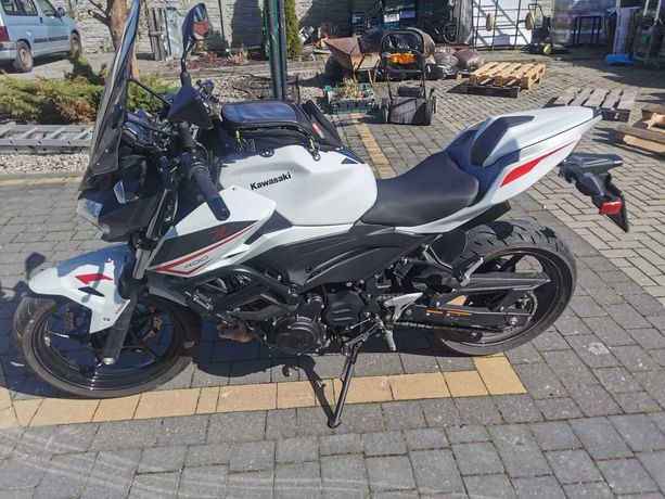 Kawasaki Z400 na A2