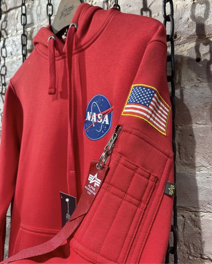 Худи Alpha Industries x Nasa