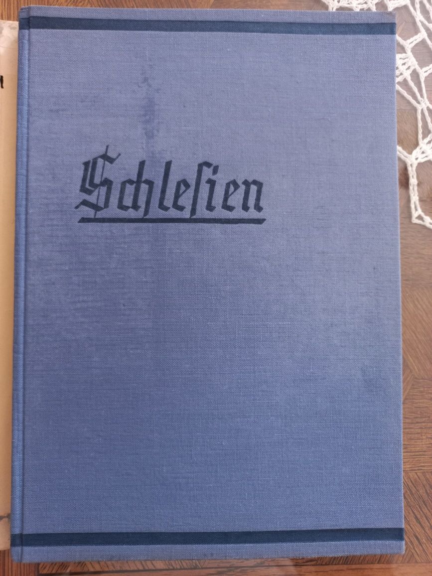 Śląsk (Schlesien) - na 64 obrazkach - Książka z 1937 r.