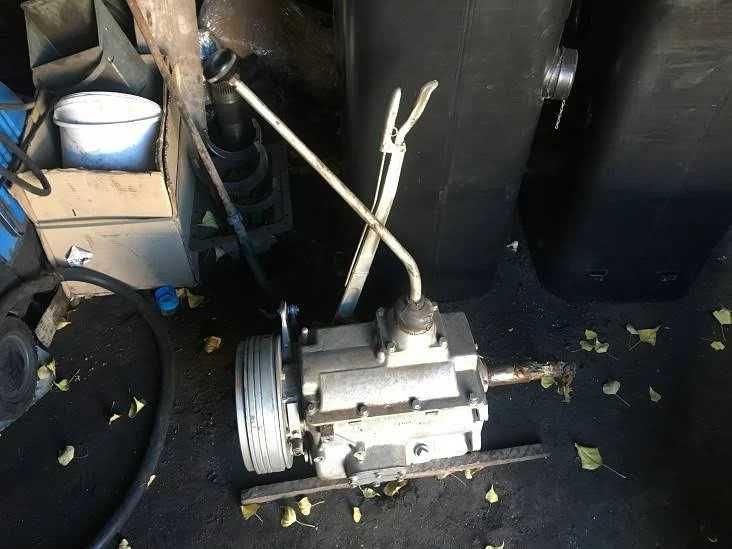 Коробка передач (КПП) ЗИЛ 130, 131 (стан нової)