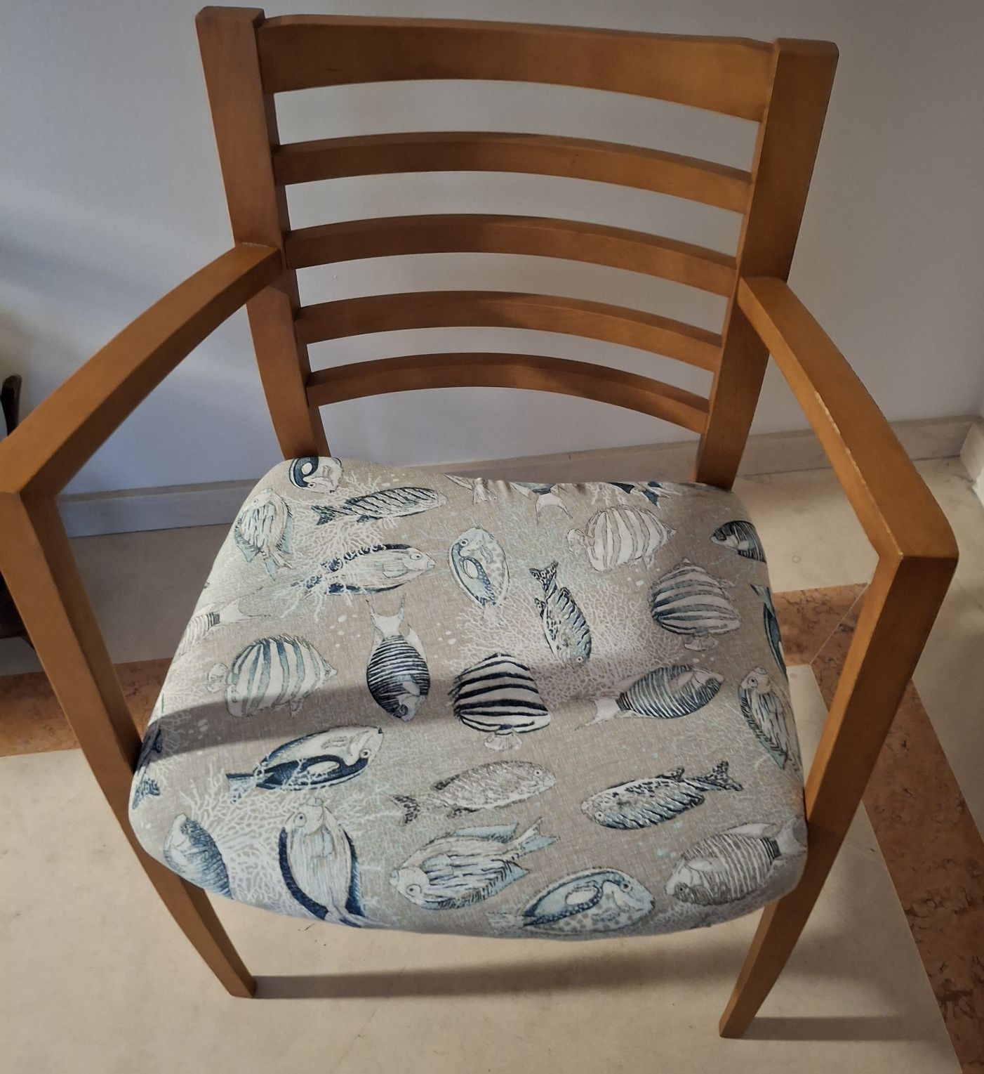 Cadeiras palhinha + outras vintage e contemporâneas