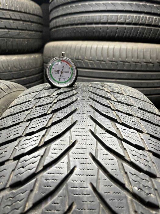 235/45 R18 Nokian пара зима