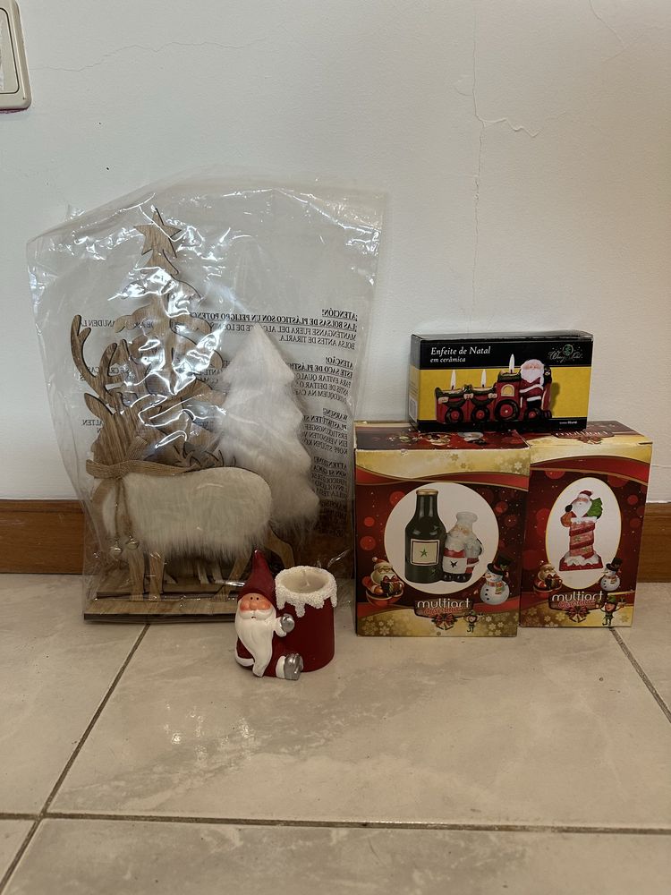 Árvore de Natal completa e decoração de Natal