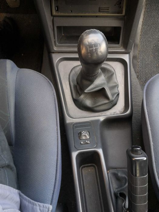 Alfa Romeo 146 Junior (Twin Spark)