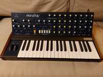 Behringer Monopoly - syntezator analogowy w idealnym stanie