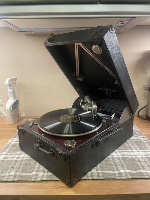 Gramofon Columbia, nie patefon