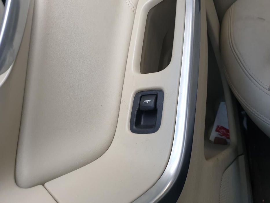 Comando / botão / interruptor vidros trás direito VOLVO XC60 I (156)