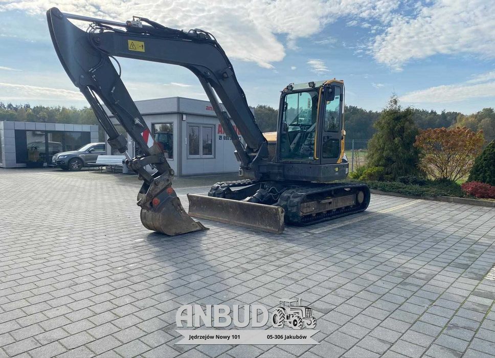 Koparka gąsienicowa VOLVO ECR88D 8 t Kubota  JCB 8080 KX080