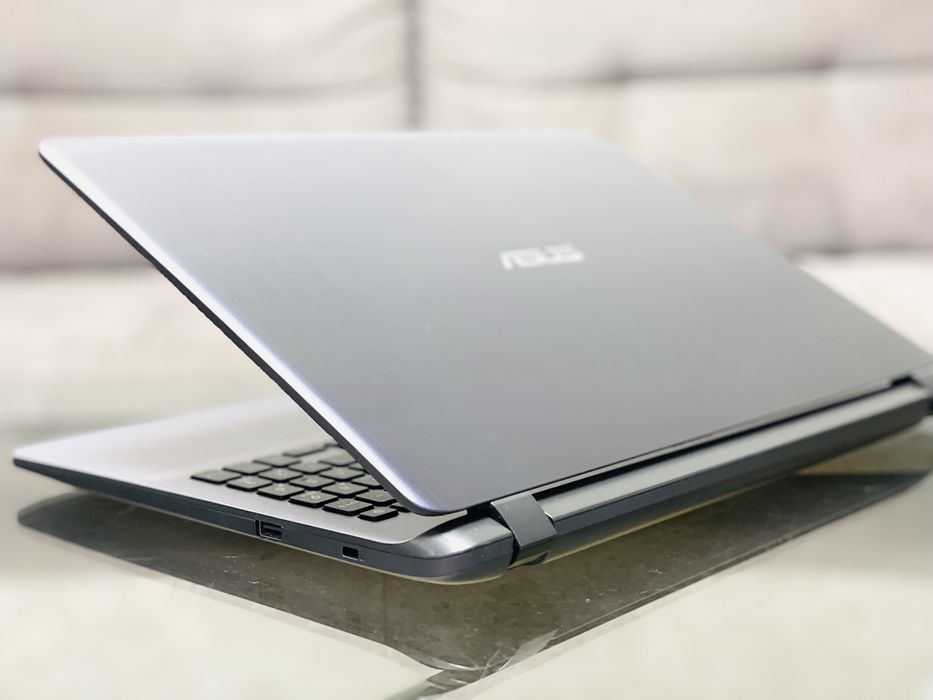 Ноутбук Asus/FHD/Pentium N5000/2.7 GHz/6 ГБ/SSHD 1 TБ/UHD Graphics 605