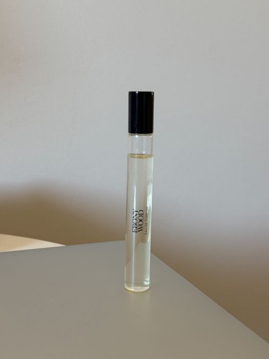 Zara Ebony Wood 10 ml - perfumetka roller