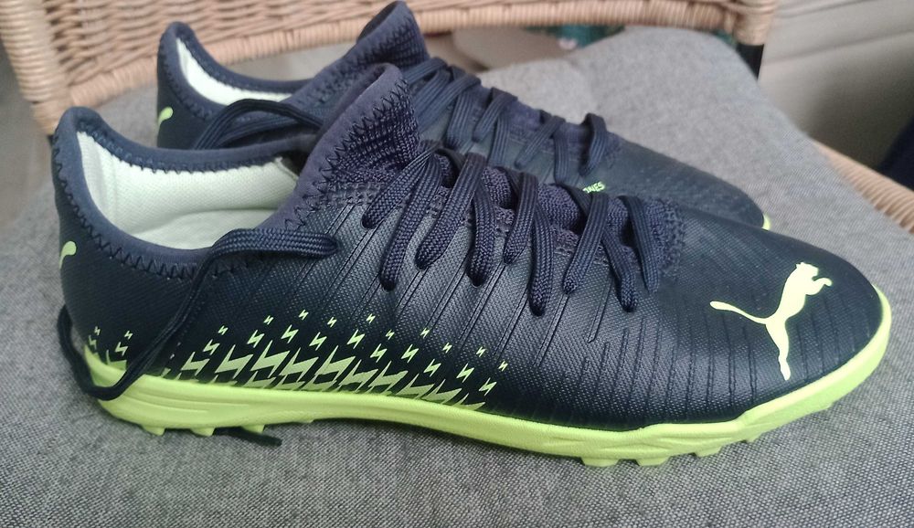 turfy (korki) 37 puma nieużywane