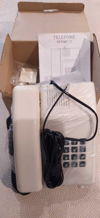 Telefone com fio NOVO