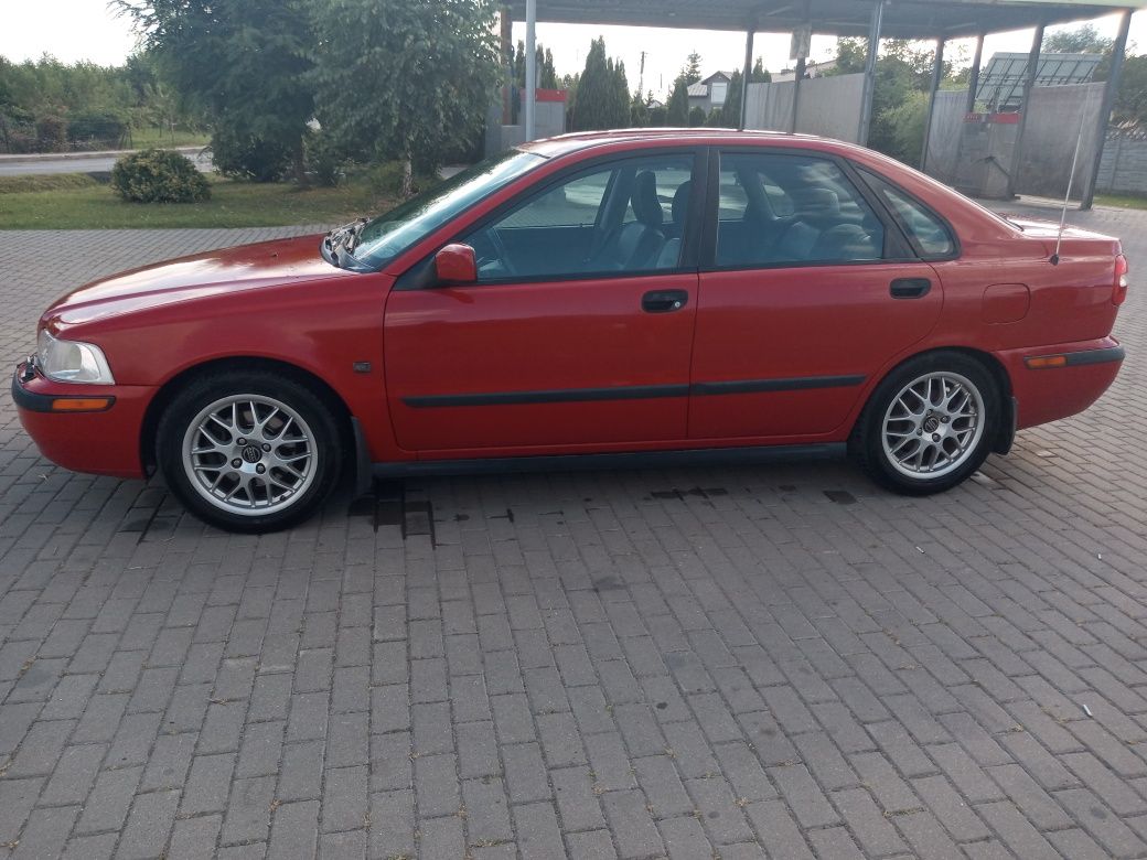 Volvo S40 1.8 122 km