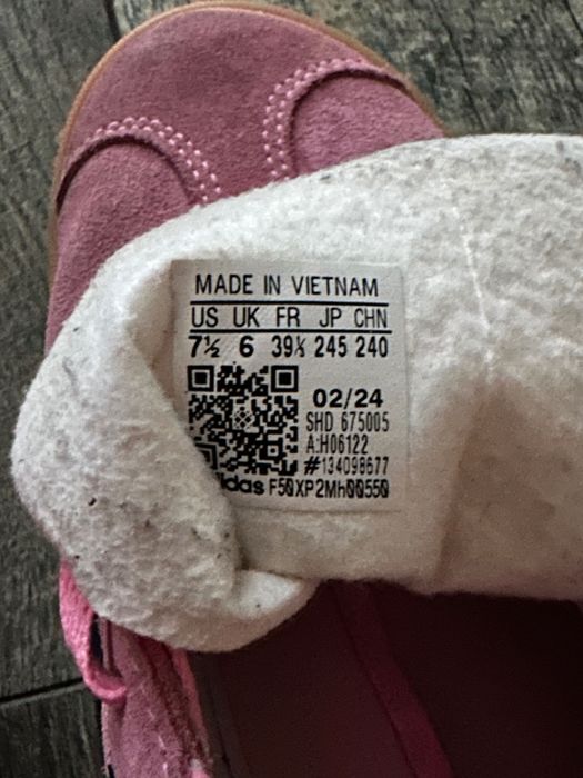 Adidas gazelle рожеві 39