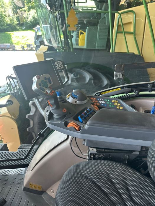 Ciągnik Fendt 724 scr