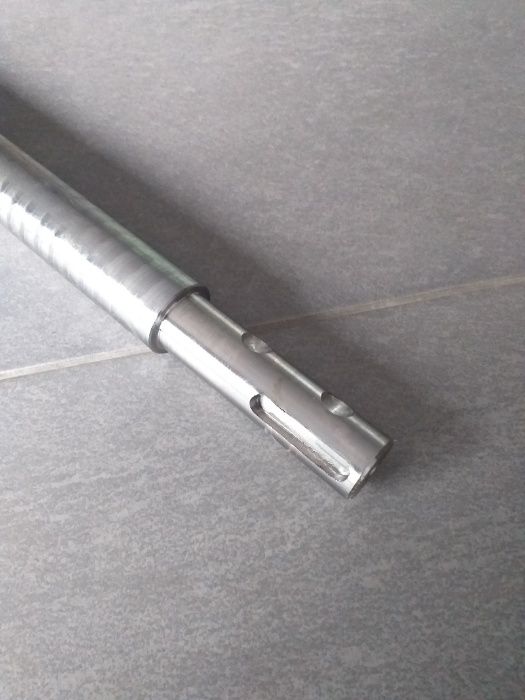 Wałek atakujący zgrabiarki Deutz Vicon Kverneland Claas tryb koło zęba