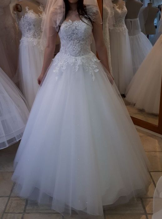 Suknia ślubna + bolerko