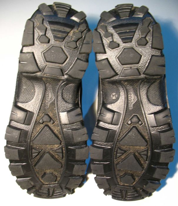 Buty jesienno-zimowe, trekkingowe Quechua - Decathlon. Rozmiar 34.