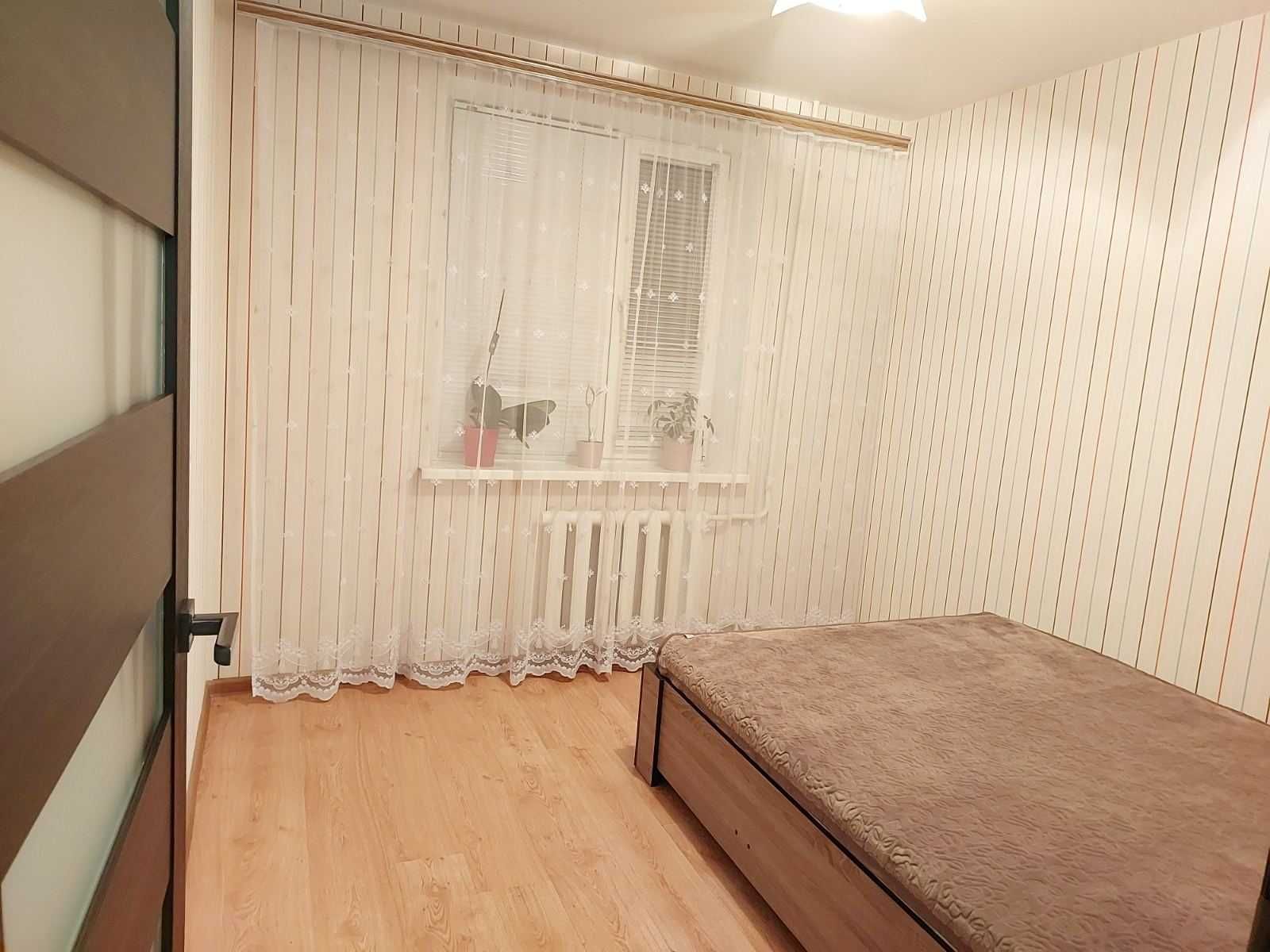 Продам 3к. квартиру вул. К. Маркса.