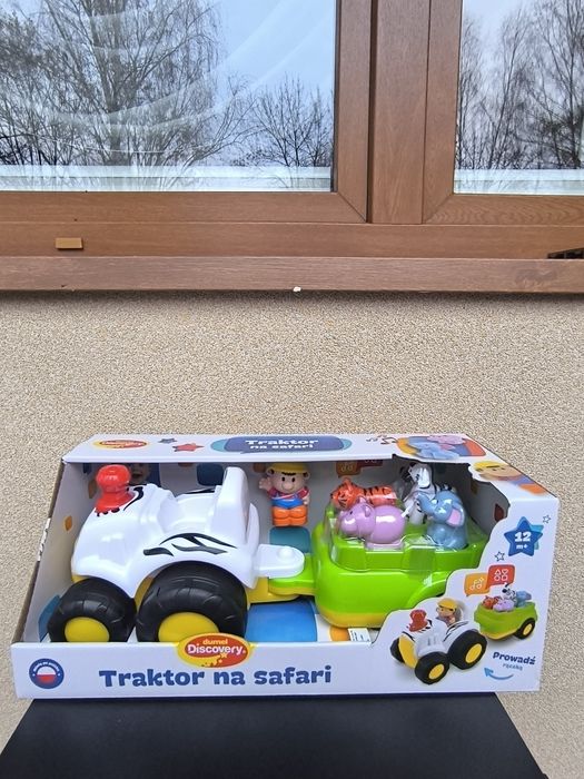 dumel discovery traktor na safari 12m+